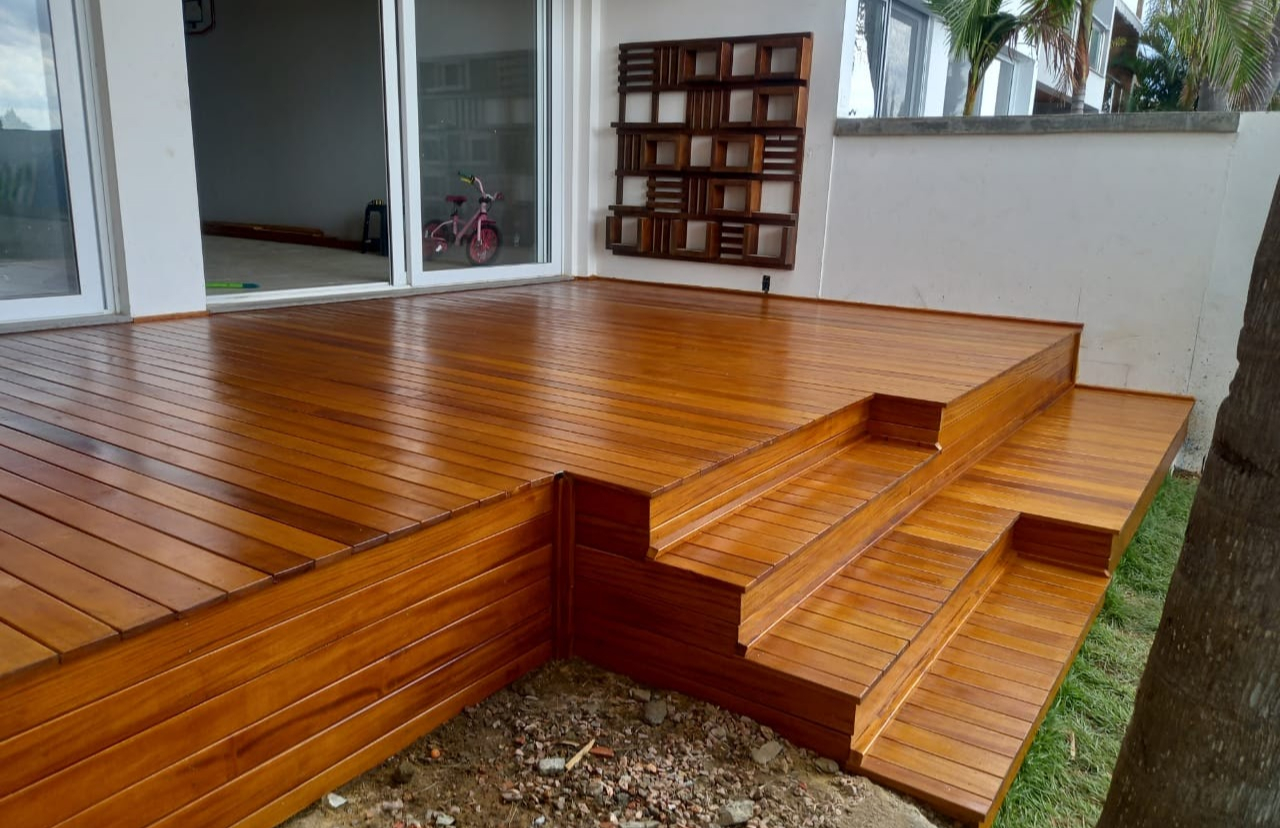 deck de madeira